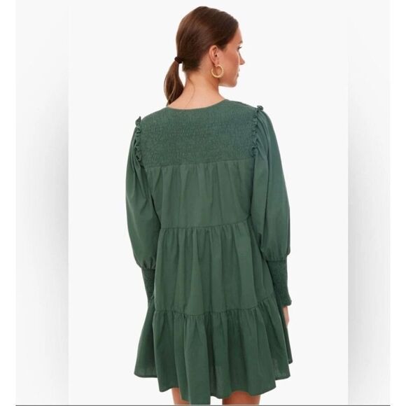 Tuckernuck Pomander Place Green Ceci Smocked Tiered Mini Dress Women’s Size M - Picture 3 of 11
